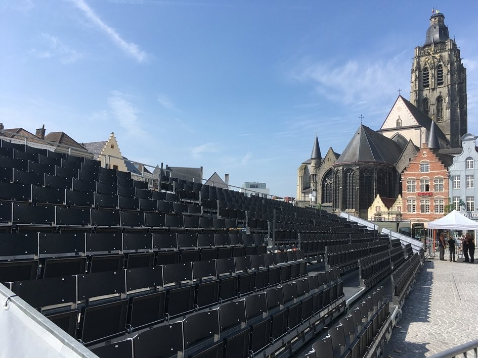 COS_Tribune_Showcase 279